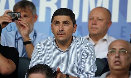 Καταγγέλλει Ολλανδούς δημοσιογράφους στην UEFA για προσβλητικά σχόλια ο Αυγενάκης