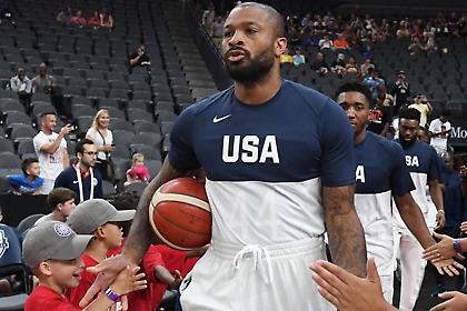 Τάκερ: «Παρουσίασαν όπως ήθελαν το φιλικό με τους επίλεκτους»