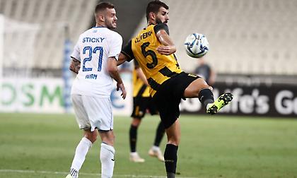 Μήνυμα ψυχραιμίας από Ολιβέιρα στην ΑΕΚ: «Το αντιμετωπίζουμε ως ένα μάθημα»