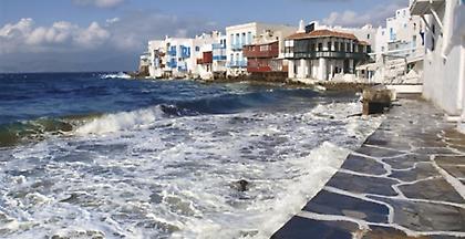 Επεισοδιακός έλεγχος σε μπαρ στην Μύκονο, χρειάστηκε βοήθεια της Αστυνομίας