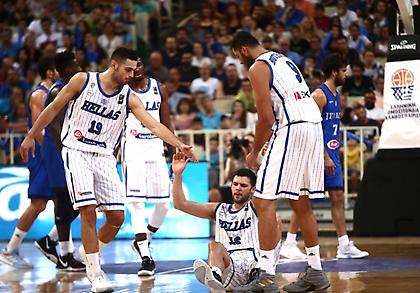 Χωρίς τους δύο «Παπ» η Εθνική με Σερβία