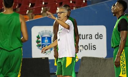 Ανακοίνωσε τη δωδεκάδα που θα αντιμετωπίσει την… Ελλάδα η Βραζιλία