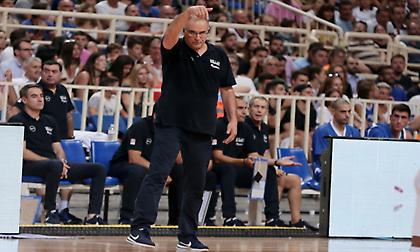 Σκουρτόπουλος: «Έχουμε έλλειμμα στα γκαρντ, πιθανώς να καλέσουμε κάποιον ακόμα» (video)