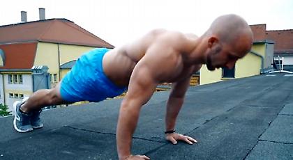 Αυτά είναι τα τέλεια push ups: Μπορείς να τα κάνεις;