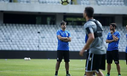 Δουλεύει την τακτική ενόψει Σλόβαν ο Φερέιρα