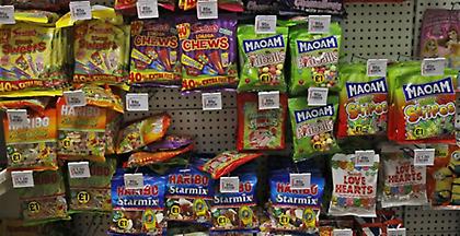 Βρετανία: Έκκληση για αποκλεισμό των προϊόντων με ζάχαρη στα σχολεία