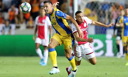 Απ’ του… ΑΠΟΕΛ τα δόντια γλίτωσε ο Άγιαξ!