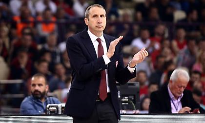 Μπλατ: «Είμαι καλά και στέκομαι όρθιος, να γίνουμε ξανά επιτυχημένη ομάδα»