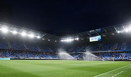 Εντυπωσιακή ατμόσφαιρα στο υπερύγχρονο γήπεδο της Σλόβαν (video)