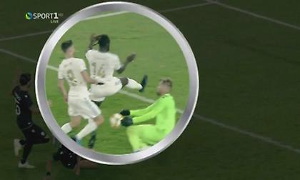 «Καρφί» Πασχαλάκη για το γκολ που δέχθηκε: «Τα λόγια είναι περιττά. Την Πέμπτη όλοι για… θάνατο»