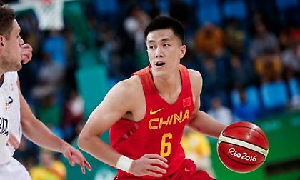 Γκουό Αϊλούν: «Ανυπομονώ να παίξω κόντρα στον Αντετοκούνμπο…»