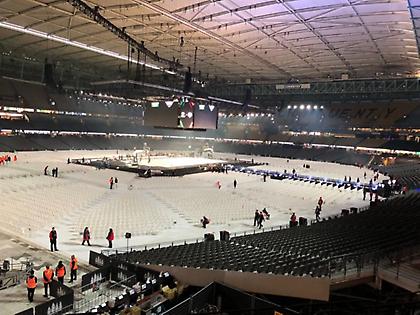 Έκραξε και ο Ράσελ Κρόου τους Αυστραλούς για τις πλαστικές καρέκλες στο φιλικό με ΗΠΑ