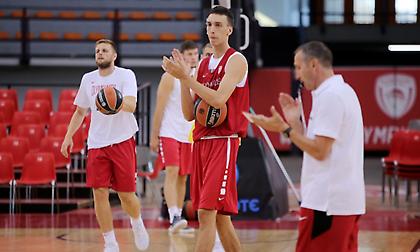 Ο… χαμηλός πήχης και ο στρατιώτης «Μάντζα»