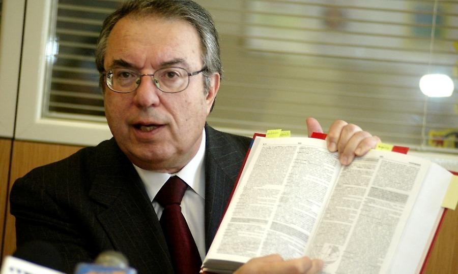 Μπύρα ή μπίρα; Θα κάνεις το 10/10 στο κουίζ ορθογραφίας με τις 10 αιώνιες απορίες;