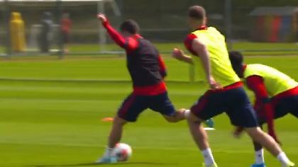 Τους... χάζεψε ο σκόρερ Sokratis! (video)