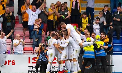 Σπουδαία διπλά για Λίβινγκστον και Μάδεργουελ