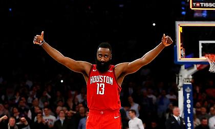 Η νέα κίνηση του Χάρντεν: Το «κουτσό» τρίποντο (video)