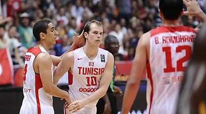 Ο Ρολ «καθάρισε» στο τέλος για Τυνησία (video)