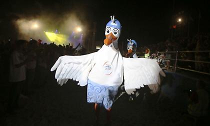 Μία όμορφη θάλασσα η τελετή έναρξης των Μεσογειακών Παράκτιων της Πάτρας (pics)