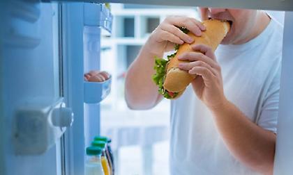 Πέντε λόγοι που αισθάνεστε συνέχεια ότι πεινάτε