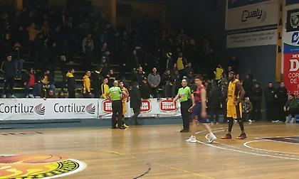 Αγώνας στην Ουρουγουάη διακόπηκε τρεις φορές λόγω έντονης οσμής μαριχουάνας