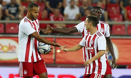 Δεν μπορεί ο σέντερ φορ του Ολυμπιακού να έχει δύο τελικές με τον Αστέρα στο Καραϊσκάκη…