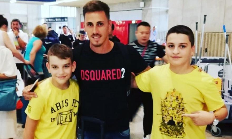 Δύο Αρειανοί πιτσιρικάδες έδωσαν το... στίγμα στον Μαντσίνι (pic)