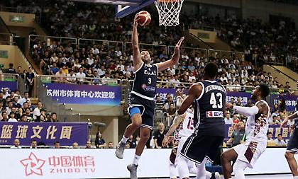 Ξεπέρασε Γκάλη σε συμμετοχές, ένατος σκόρερ ο Μπουρούσης