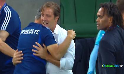 Έξαλλοι πανηγυρισμοί στον πάγκο του Ολυμπιακού για το 1-1 (video)