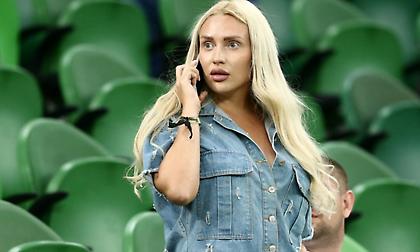 Οι εντυπωσιακές Ρωσίδες στις εξέδρες του Κράσνονταρ-Ολυμπιακός (pics)