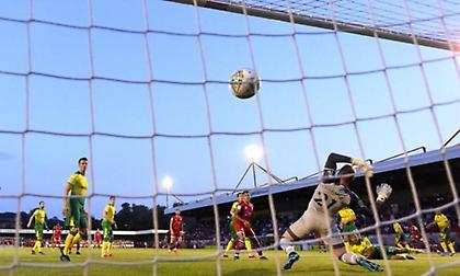 «Στραπάτσα» για Κρίσταλ Πάλας, Νόριτς