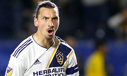 Μήνυμα Ζλάταν σε Μάντσεστερ Γιουνάιτεντ: «Αν με χρειάζεσαι, επιστρέφω»