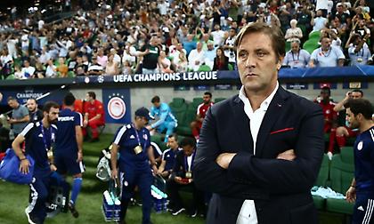 Απολαμβάνοντας μπάλα με τον προφέσορα Πέδρο Μαρτίνς