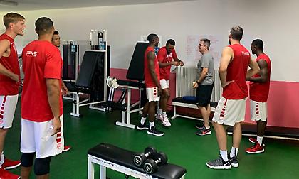 Συνεχίζονται τα… βάρη στον Ολυμπιακό (pics)