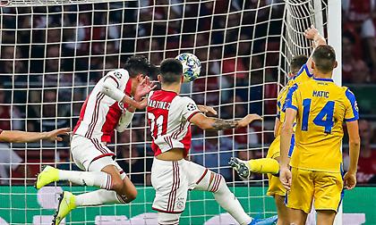 Πληγώνει τον ΑΠΟΕΛ ο Άγιαξ (video)