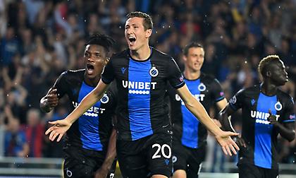 «Σφράγισαν» την πρόκριση Μπριζ, Σλάβια