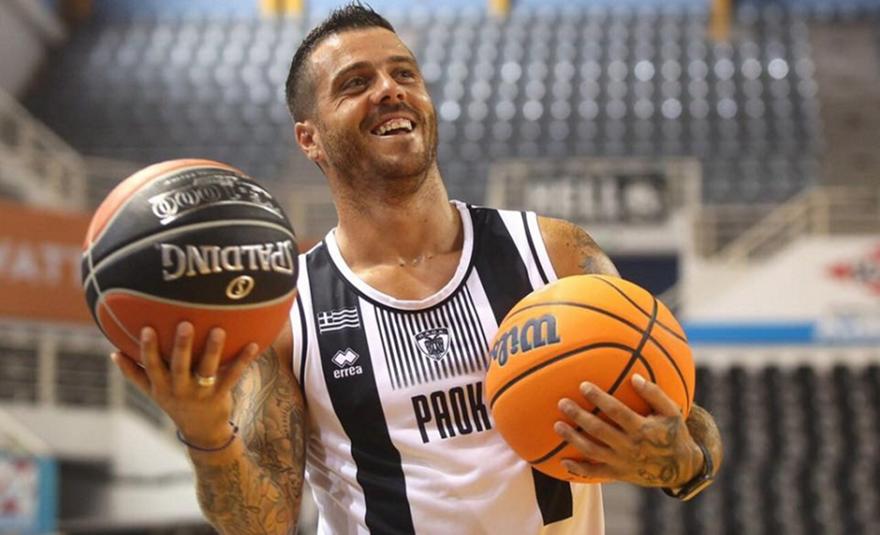 Στηρίζει την ΚΑΕ ΠΑΟΚ ο Βιεϊρίνια (pics)