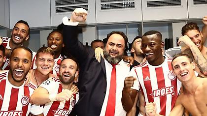 Η ομιλία του Μαρινάκη στα αποδυτήρια μετά την πρόκριση του Ολυμπιακού (video)