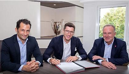 Θα... ριζώσει στη Μπάγερν ο Λεβαντόφσκι!