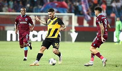 «Ζωντανή» με Λιβάγια η ΑΕΚ! (video)