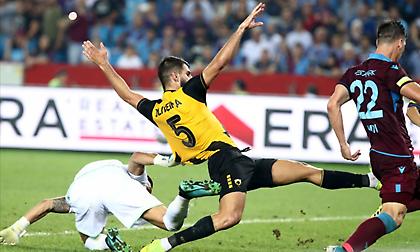 Το διπλό πέναλτι στον Ολιβέιρα για το οποίο φωνάζει η ΑΕΚ (video)