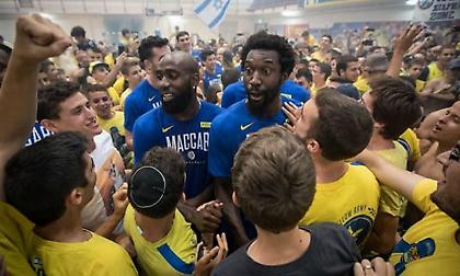 Μακάμπι: Τρέλα από τον κόσμο και αποθέωση για Σφαιρόπουλο και παίκτες!