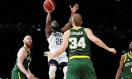 Κέμπα Ουόκερ: «Δεν προσέχουμε τι λένε οι άλλοι για εμάς, ούτε μας νοιάζει»