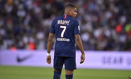 Με «μισή» ομάδα στο Μετς η Παρί