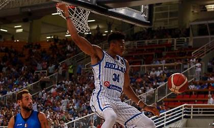 The Ringer: «Ο Γιάννης είναι ο κορυφαίος παίκτης στο Παγκόσμιο κι αλλάζει τα πάντα»