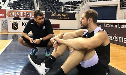 Φόρεσε τη φανέλα του ΠΑΟΚ ο Σαρικόπουλος