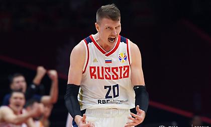 Έξαλλος ο Βοροντσέβιτς με τη διαιτησία: «Άσχετοι, σφύριζαν ανόητα»