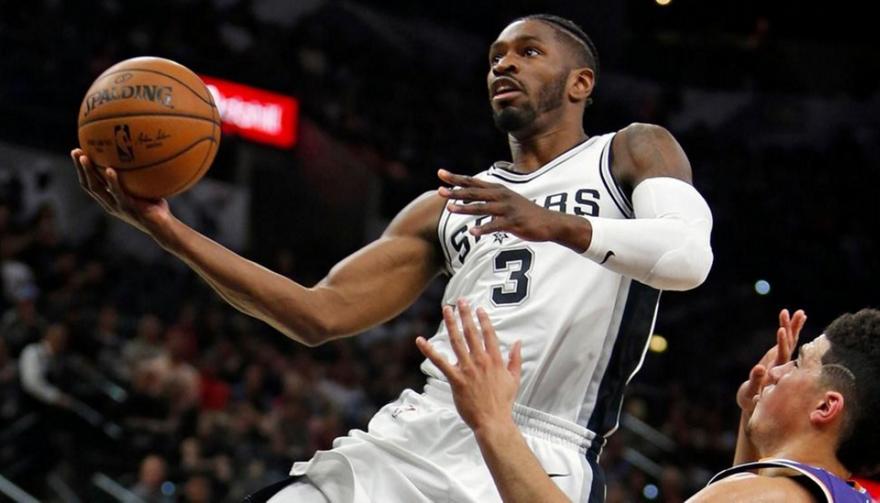 «'Φονιάς' ο Πολ, 'γαζέλα' ο Μπόλντγουϊν, μεγάλη καριέρα ο Χαραλαμπόπουλος»