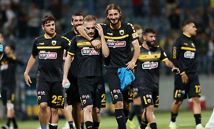 Κορυφαίο ποδόσφαιρο από την ΑΕΚ στη στιγμή που κρινόταν ίσως και η σεζόν