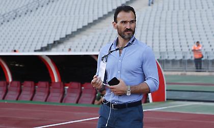 Για «ευκαιρίες της τελευταίας στιγμής» ψάχνει ο Νταμπίζας